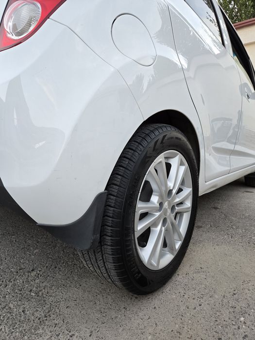 Chevrolet spark 2016