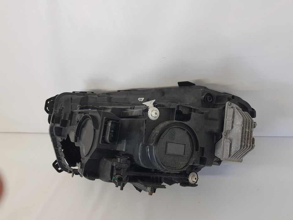 Far dreapta full led Mercedes EQB X243 dupa 2021