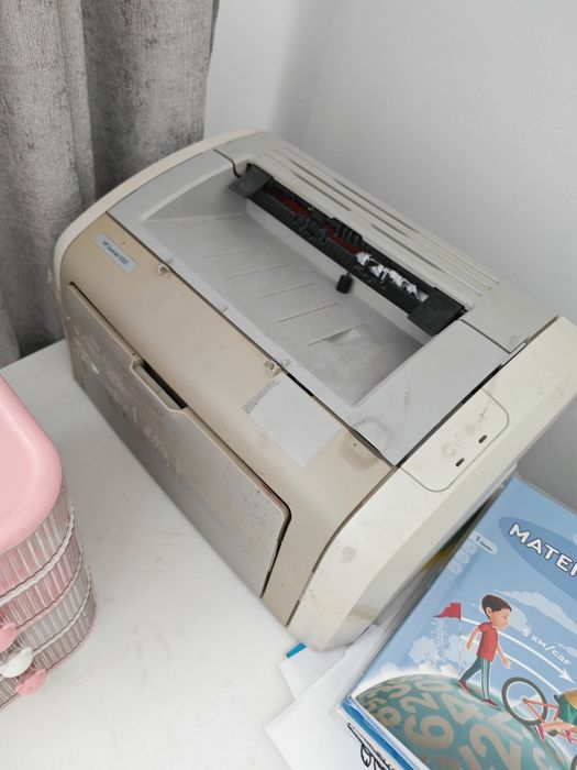 Принтер HP laserjet 1020