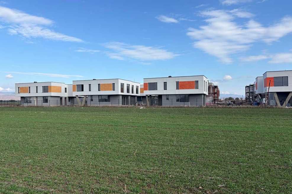 От строител без комисион двуетажна къща Елин Пелин 320000€