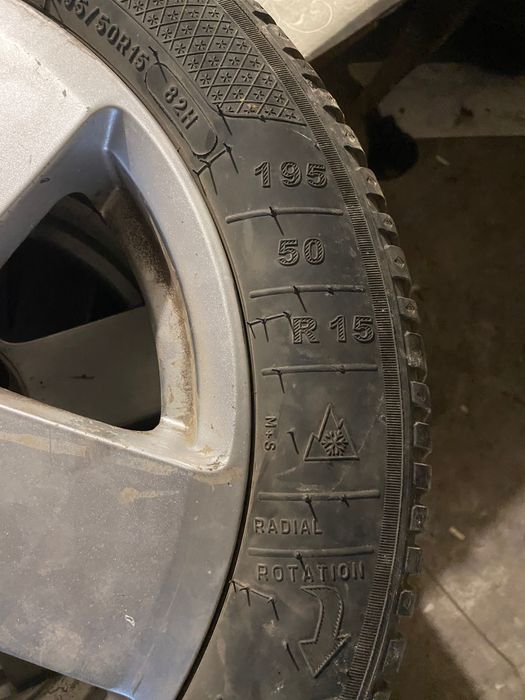 Гуми с джанти Форд фиеста 2006