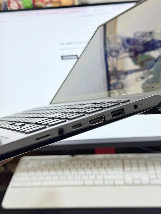 Asus vivobook i3 10-avlod