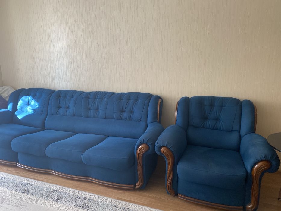 Продам Диван и кресло