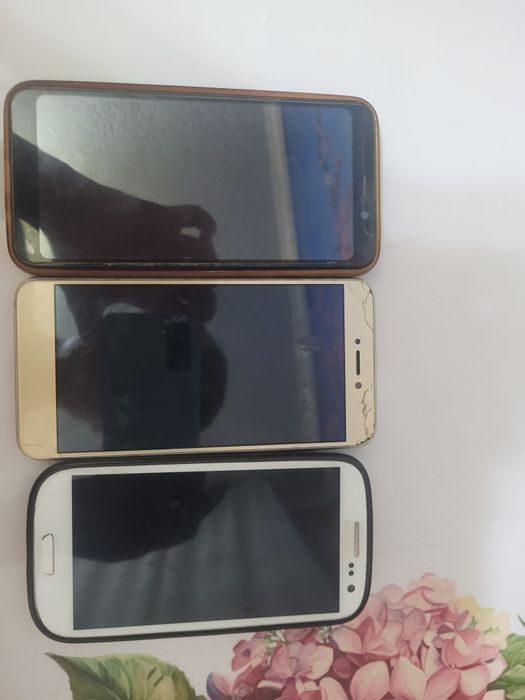 продам телефоны самсунг мейзу и хуавей