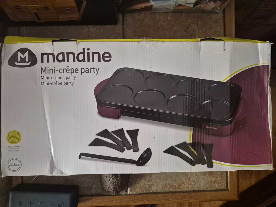 Aparat electric pentru mini clătite (mini-crêpes)