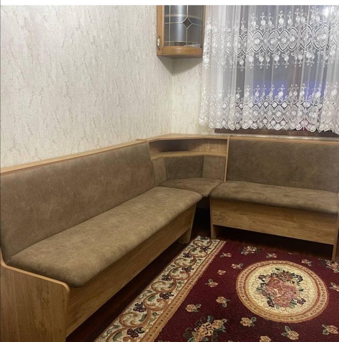 Кухонный уголок по размеру заказчика.