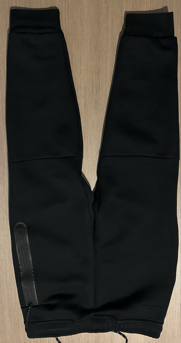 Nike tech fleece долница