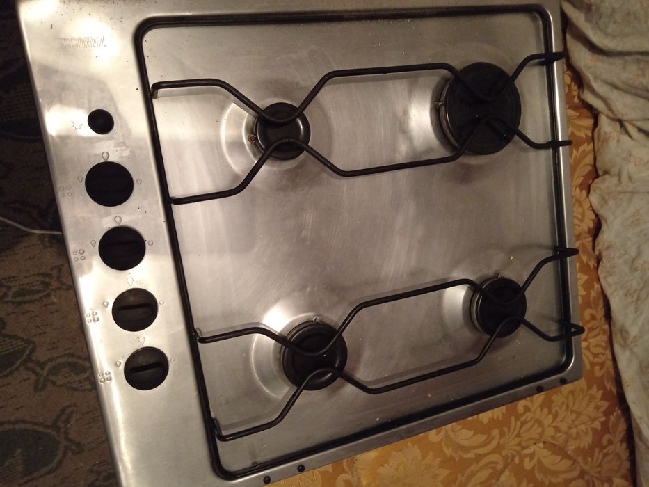 Vând plita inox  Electrolux și Zanussi