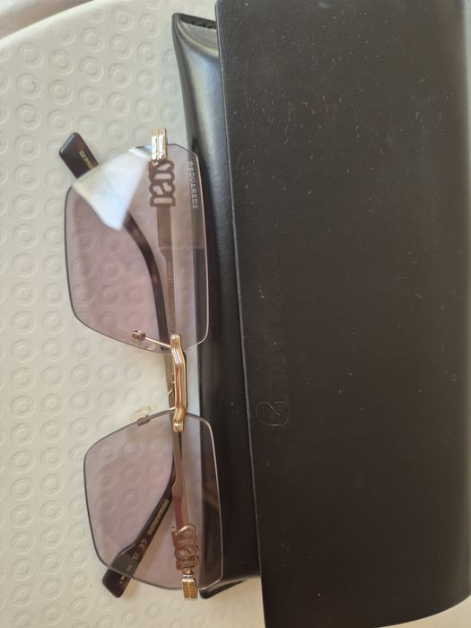 Нови очила DSQuared2