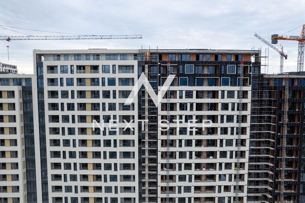 Двустаен апартамент в кв. Тракия комплекс "Тракия Сити Парк"