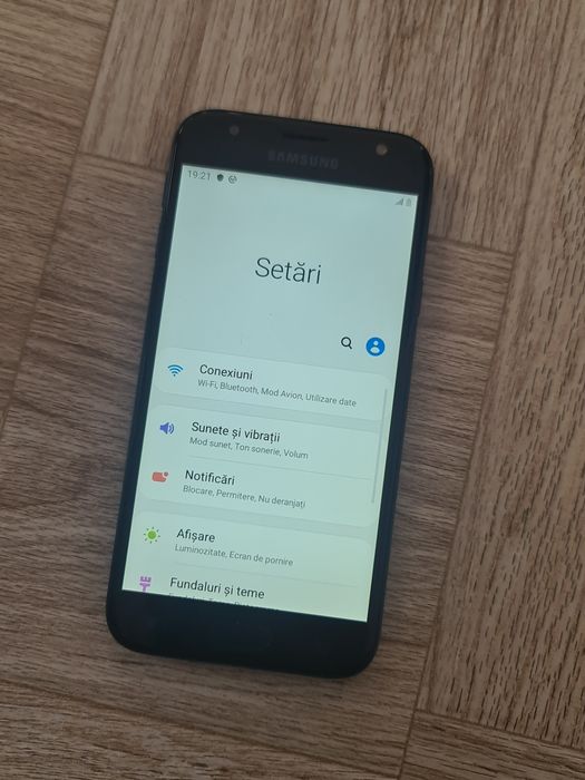 Samsung galaxy j3 2017
