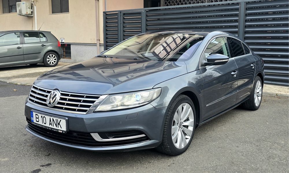 Vand Pasat CC  facelift  an 2013  motor 2.0 proprietar
