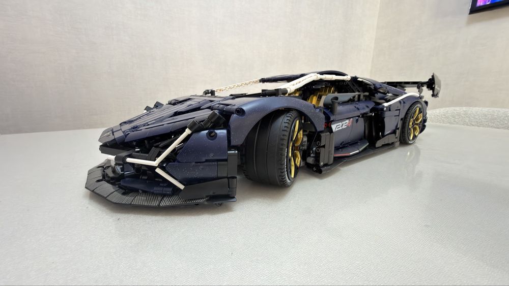 Lego Lanborjini Aventtaor