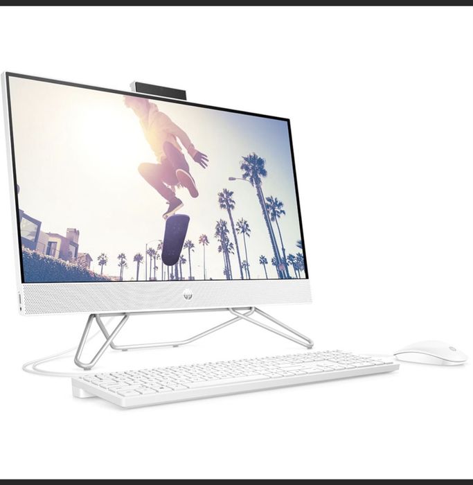 All in one hp  i3 gen 8th