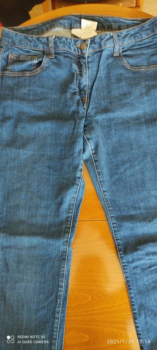 Дамски дънки номер 42