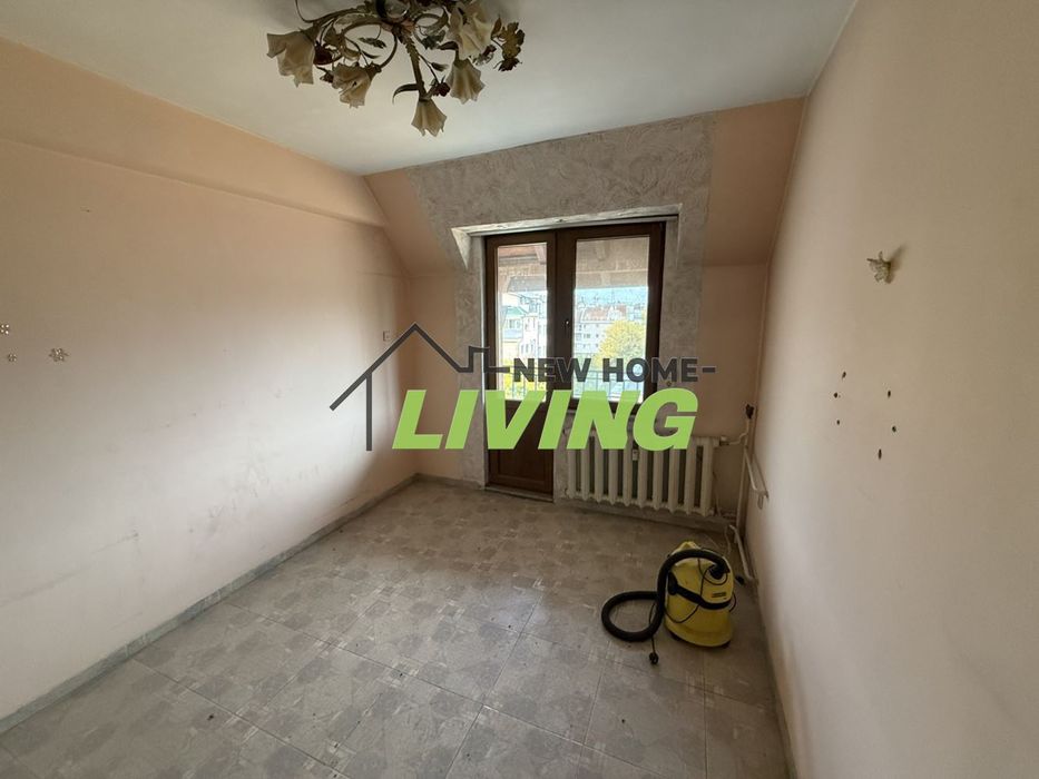 Мезонет в Пловдив-Кършияка площ 220 цена 320000