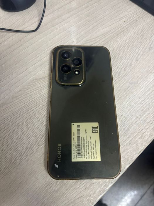 Продам либо обмен HONOR 200 lite