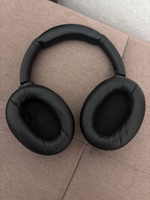 Наушники Sony WH-1000XM4