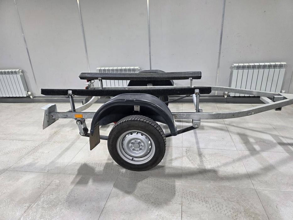 Прицеп для маломерного судна длиной до 4.2м.