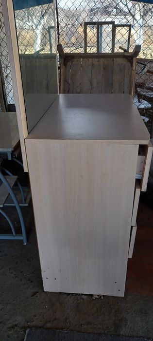 Кровать двух спальная без матраса