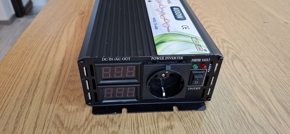 Invertor 4000W 24V – 220 V