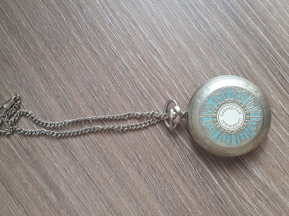 Продам часы ручные