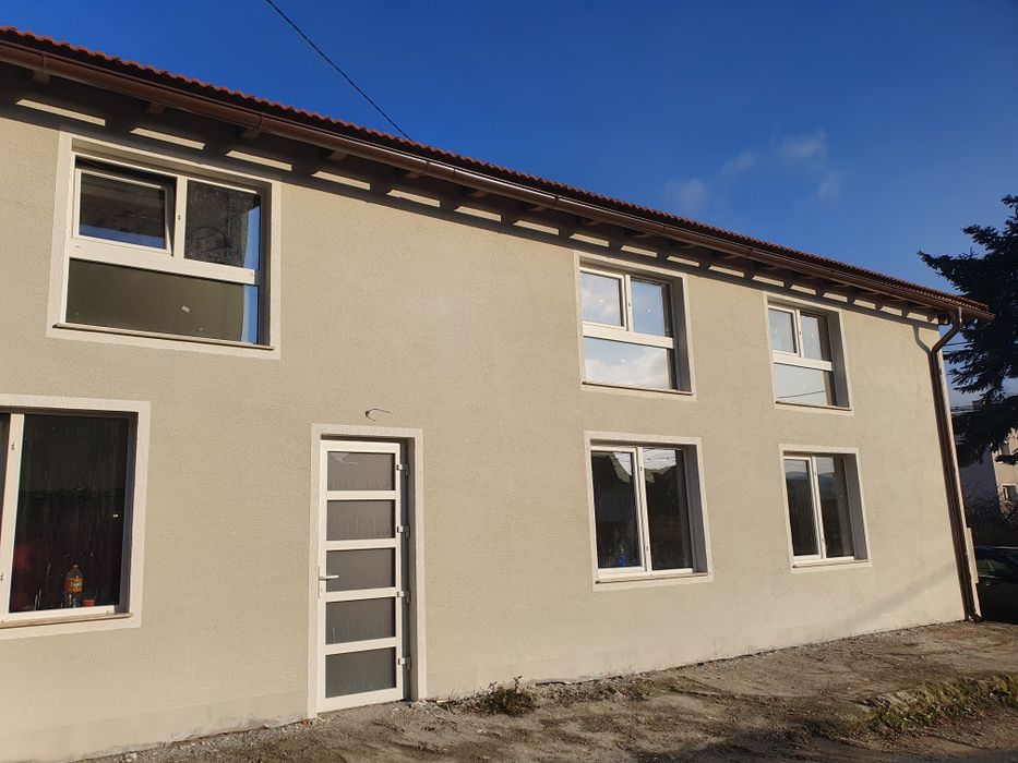 Spatiu birouri si spatiu loc de joaca copii,evenimente