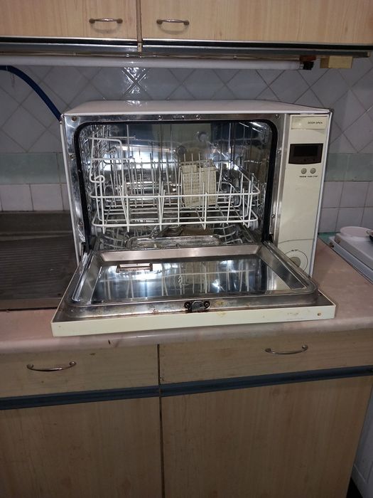 Малка съдомиалня