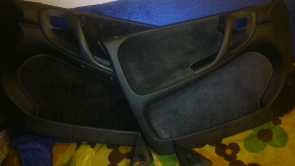 Опел Астра ф на части