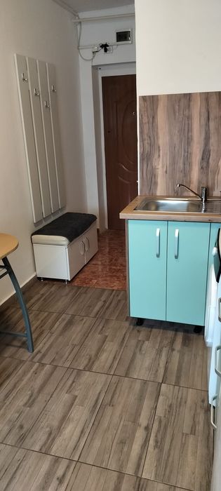 Chirie  garsonieră sau vand