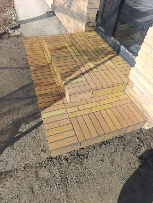 Фасадга Николай гишт сотилади.Для фасадные работы из Николай кирпича