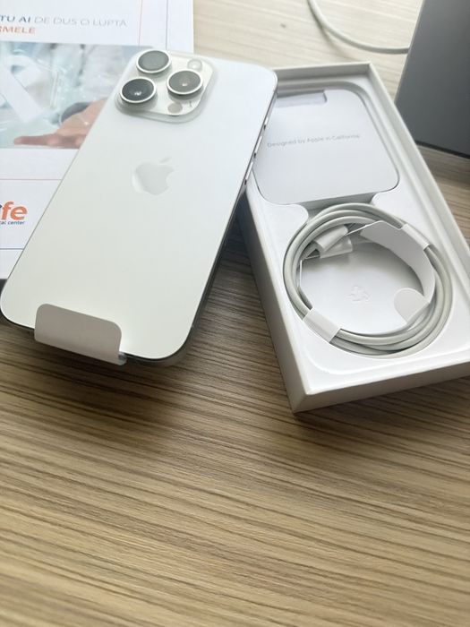 Vand iphone 15 pro 512gb neactivat, neverlock, nou