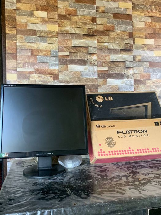 Монитор LG.19 НА 19