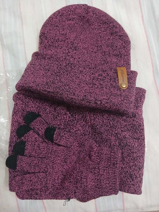 Набор шапка, шарф, перчатки