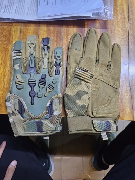 Тактические перчатки