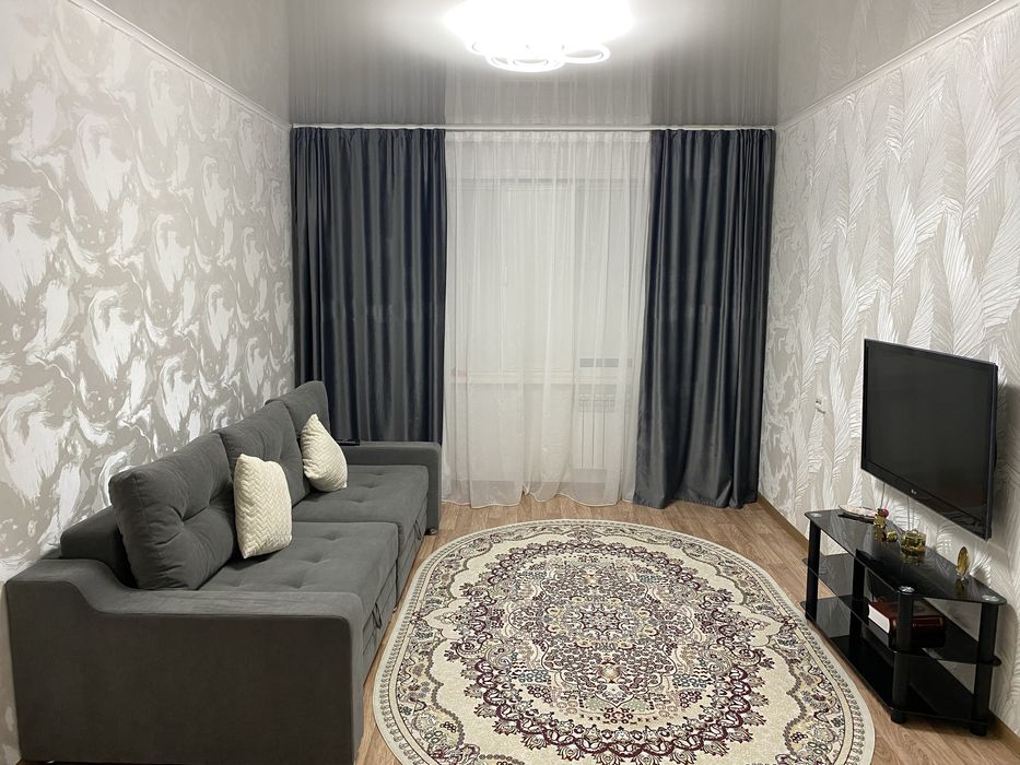 СтеклоТумба под тв