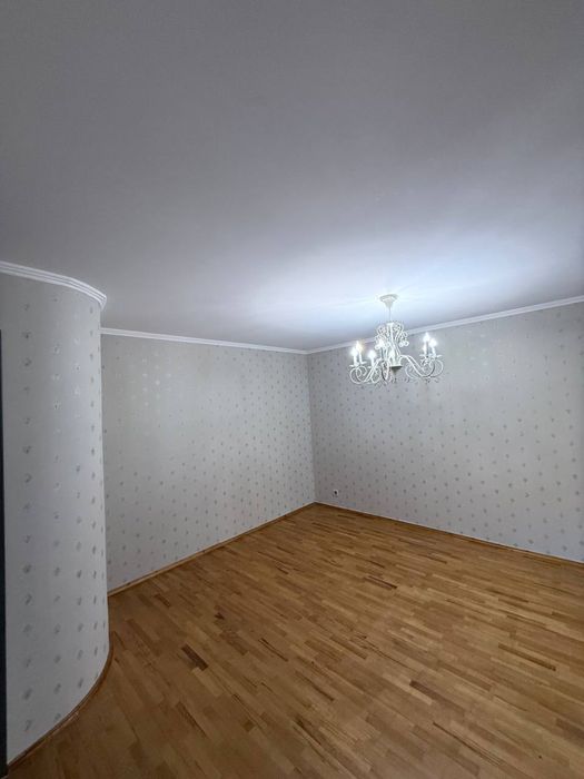 Продается 3х комнатная квартира 77 серия кирпич Новомосковская