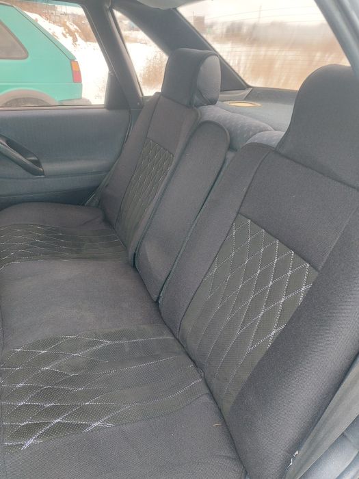 Пассат б4 1995 моник