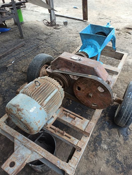 Гишт завод срошни  сотилади саралкадахам ишлайди