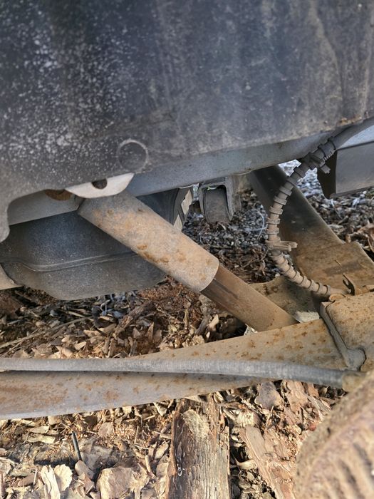 Задни амортисьори за Chrysler Voyager