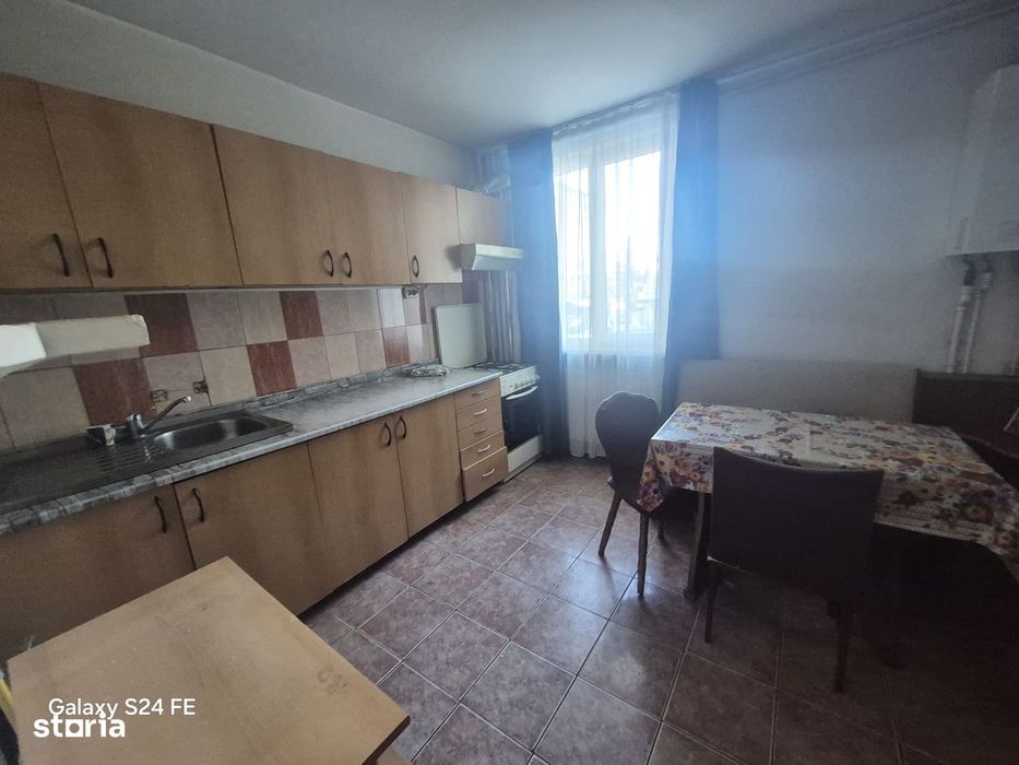 Apartament 3 camere etaj 1 zona orion /Darmanesti — fotografia 3
