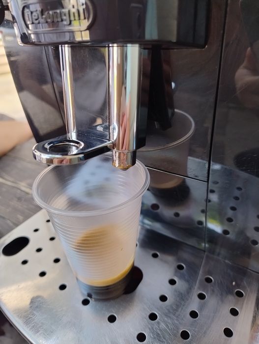 Кафе робот Delonghi Magnifika S