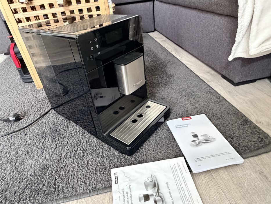 Miele cm5300.