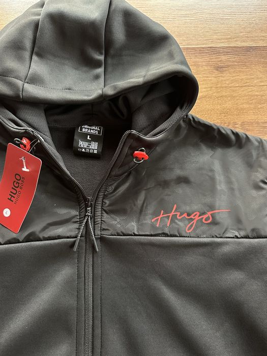 Мъжки,поларен,черен екип Hugo BOSS с топла подплата