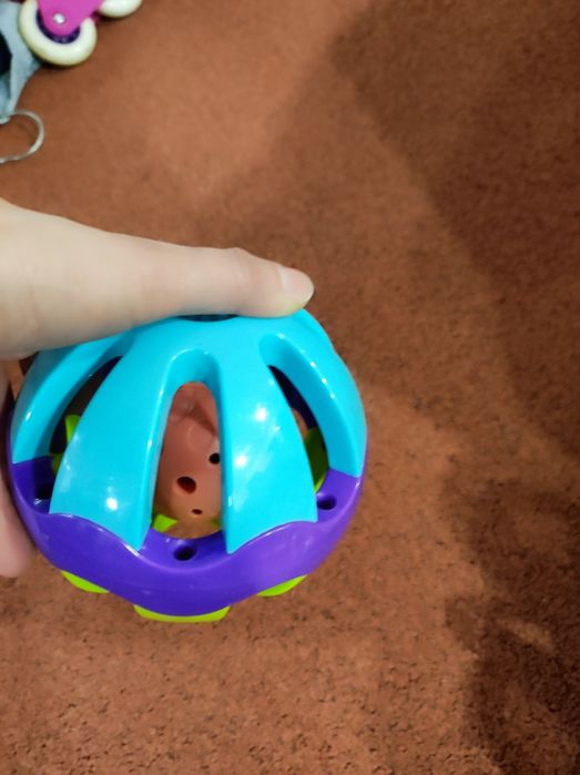 Jucării 0-3 ani motricitate, atenție Montessori