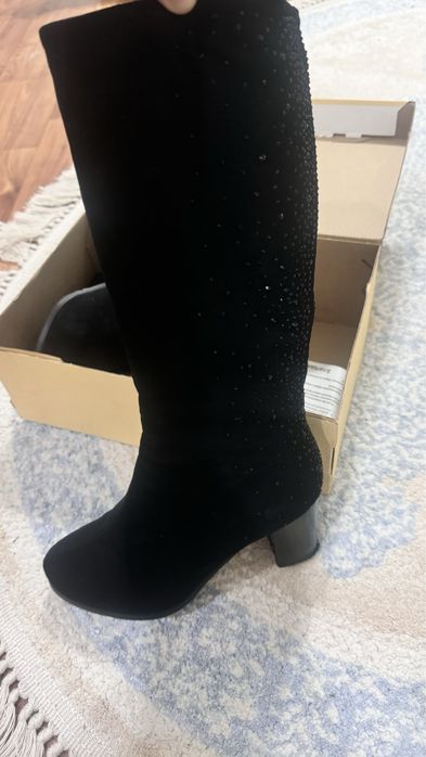 Сапоги элегантные.