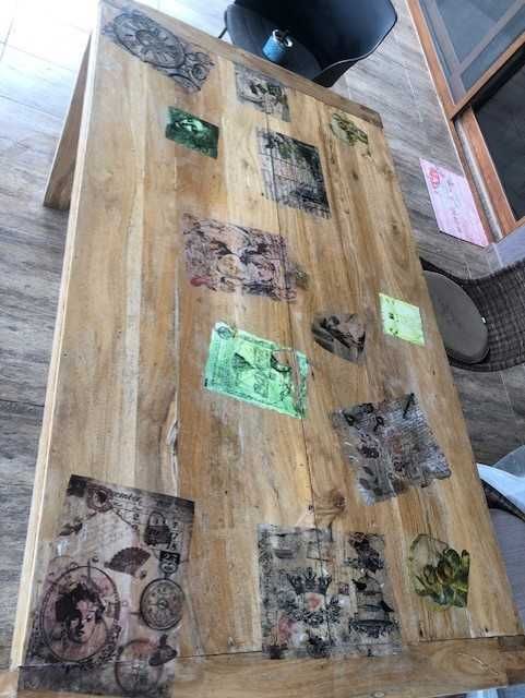 продавам масивна маса от ЕКЗОТИЧНО ТИКОВО ДЪРВО