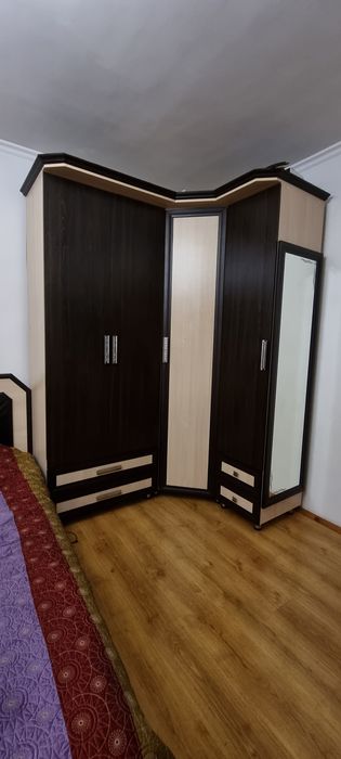 Продам спальный гарнитур