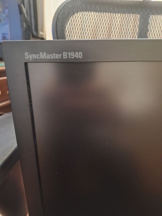 Monitor Samsung 19
