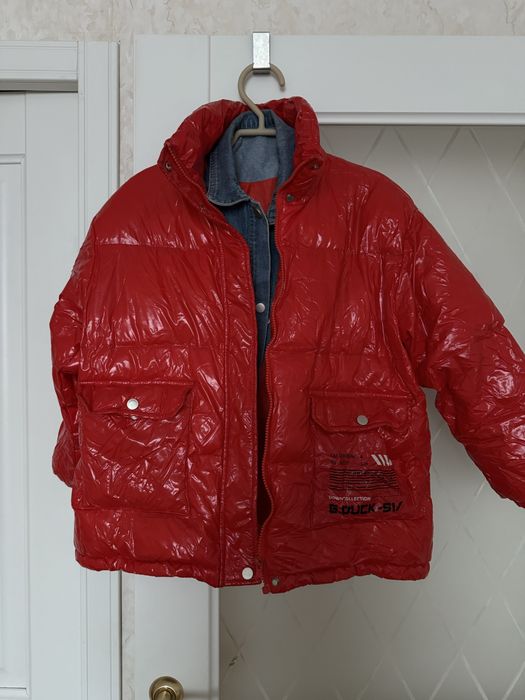 продам куртку для девочки